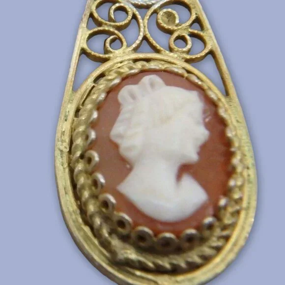 835 Silver Antique/Vintage Italian Carved Shell Cameo Earrings - Picture 7 of 11